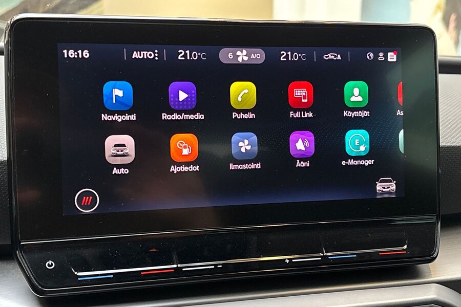 SEAT Leon Sportstourer vaihtoauto