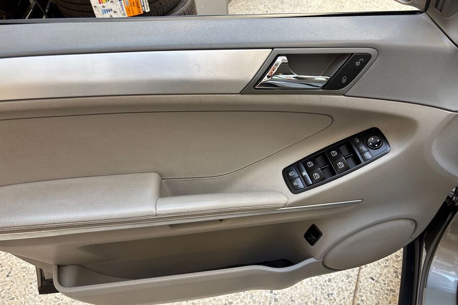 Mercedes-Benz ML vaihtoauto