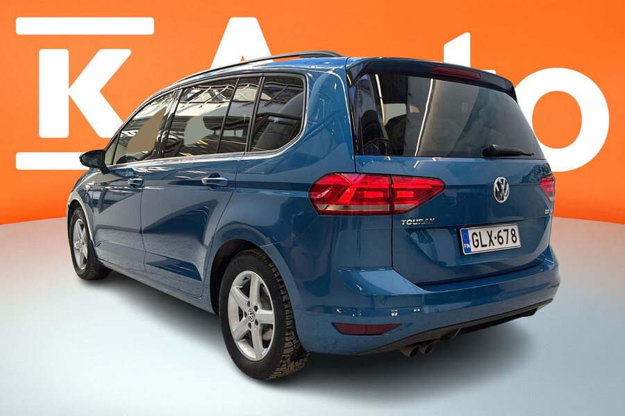 Volkswagen Touran vaihtoauto