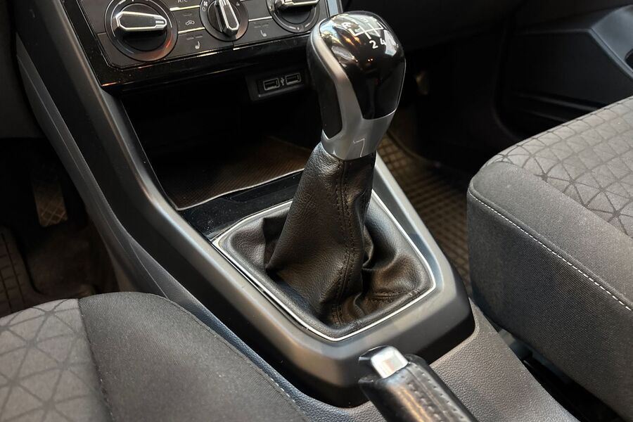 Volkswagen T-Cross vaihtoauto