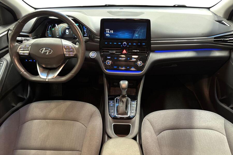 Hyundai IONIQ plug-in vaihtoauto
