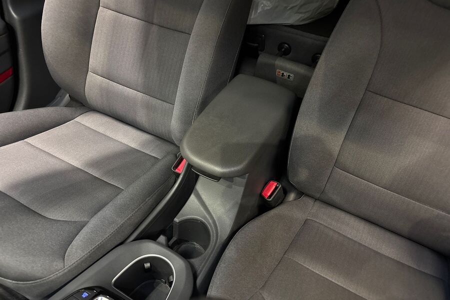 Hyundai IONIQ plug-in vaihtoauto