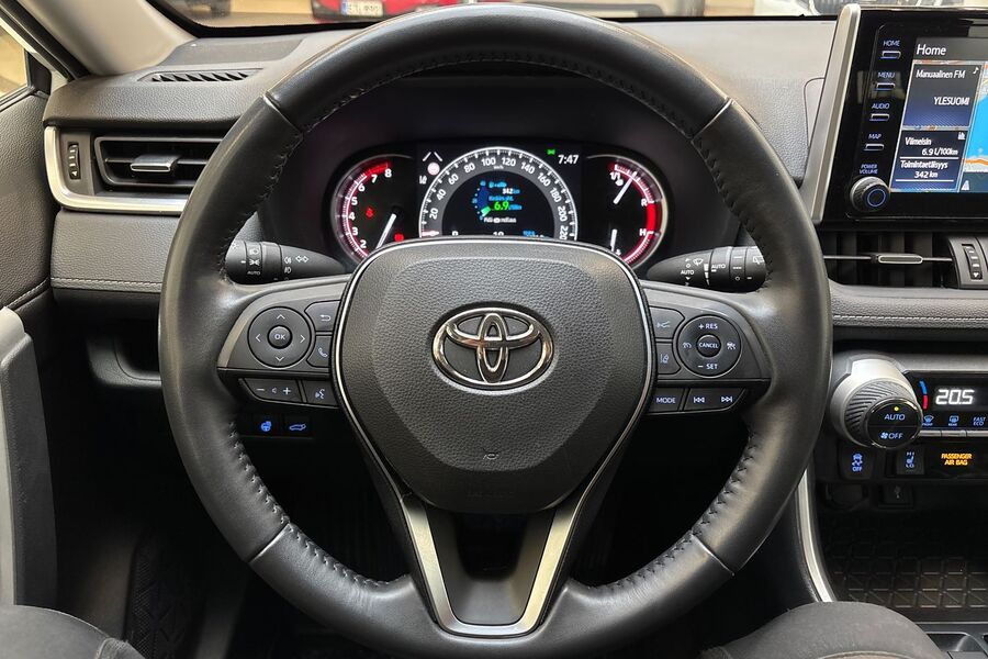 Toyota RAV4 vaihtoauto