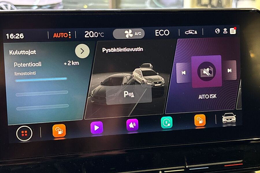 SEAT Leon Sportstourer vaihtoauto