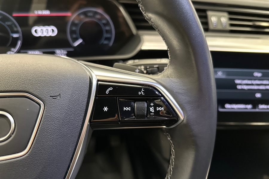 Audi Q8 e-tron vaihtoauto