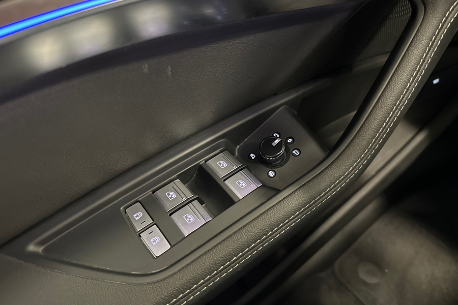 Audi Q8 e-tron vaihtoauto