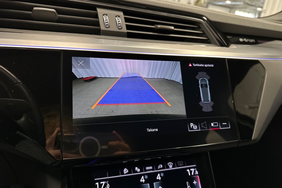 Audi Q8 e-tron vaihtoauto