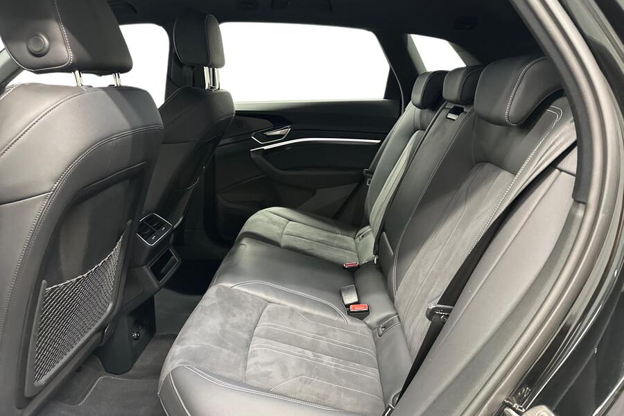 Audi Q8 e-tron vaihtoauto