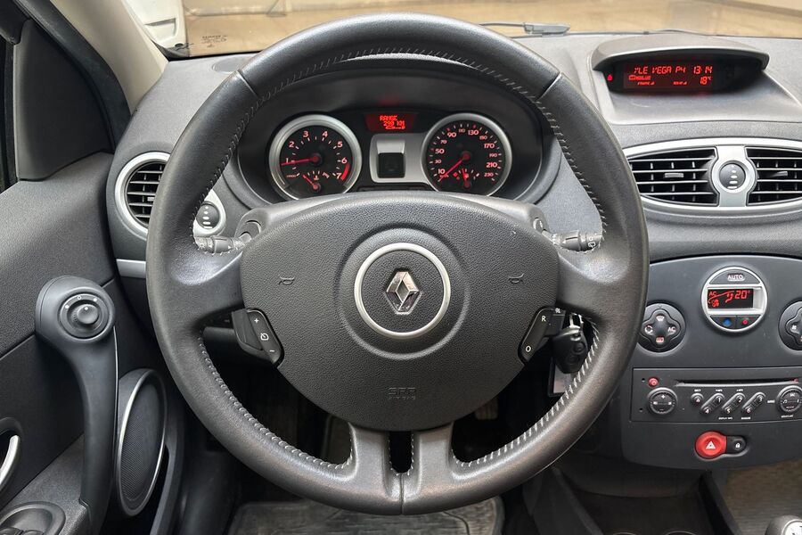 Renault Clio Sport Tourer vaihtoauto