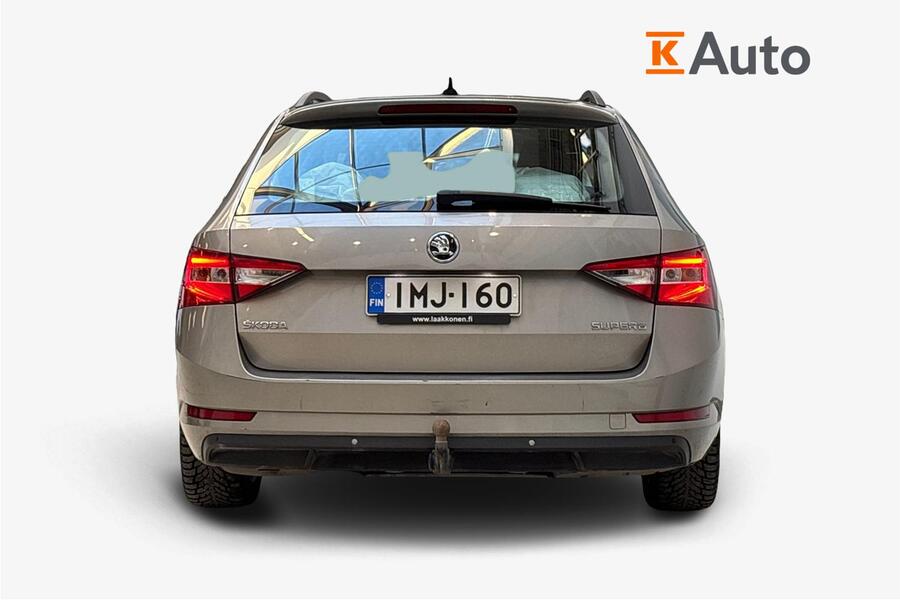 Skoda Superb vaihtoauto