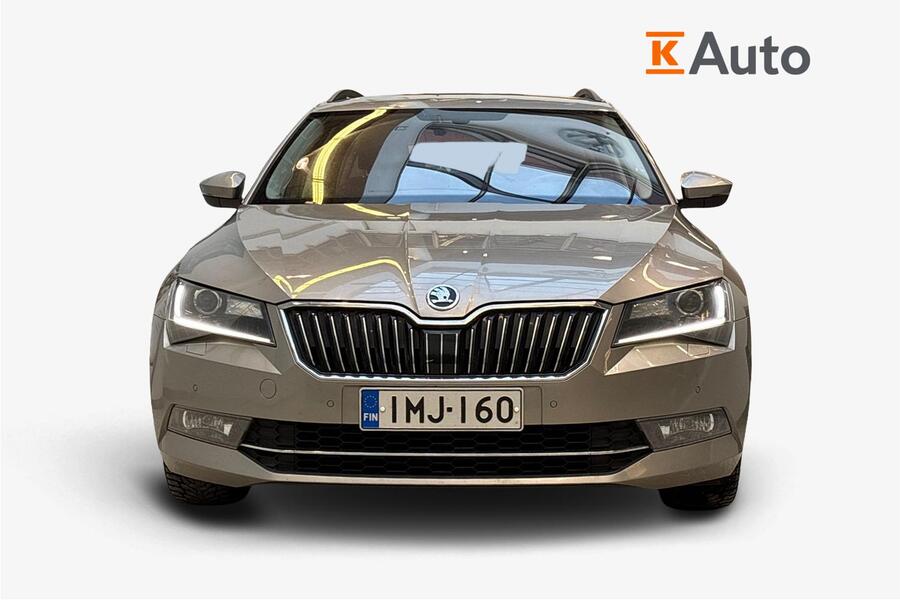Skoda Superb vaihtoauto
