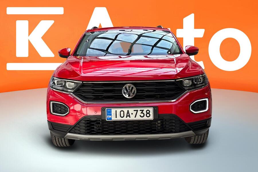 Volkswagen T-Roc vaihtoauto