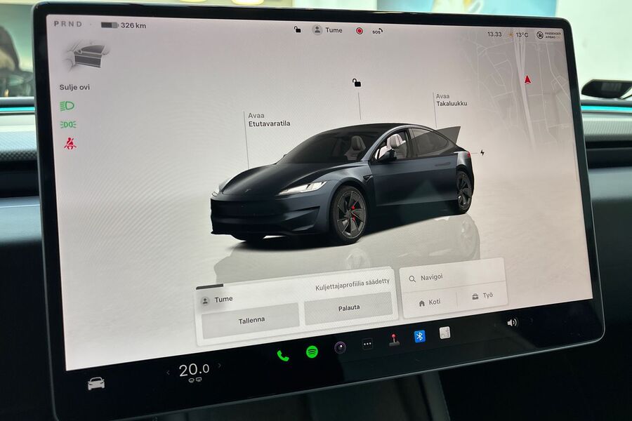 Tesla Model 3 vaihtoauto