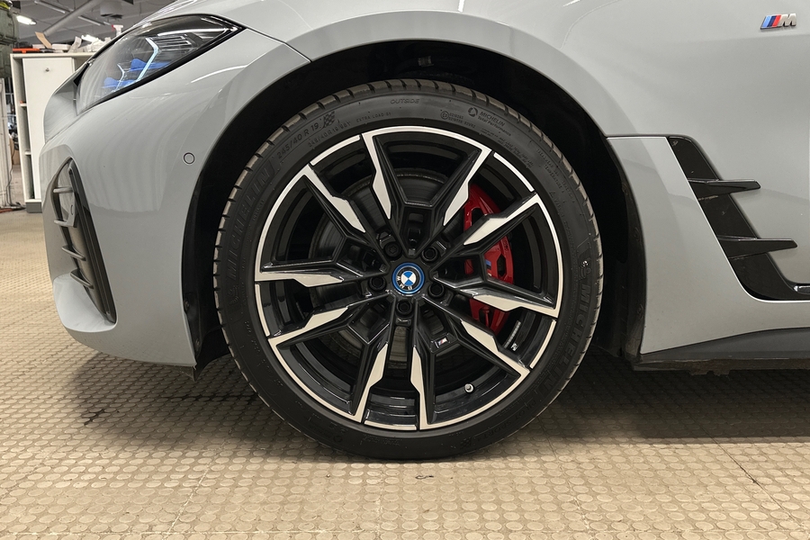 BMW i4 M50 vaihtoauto