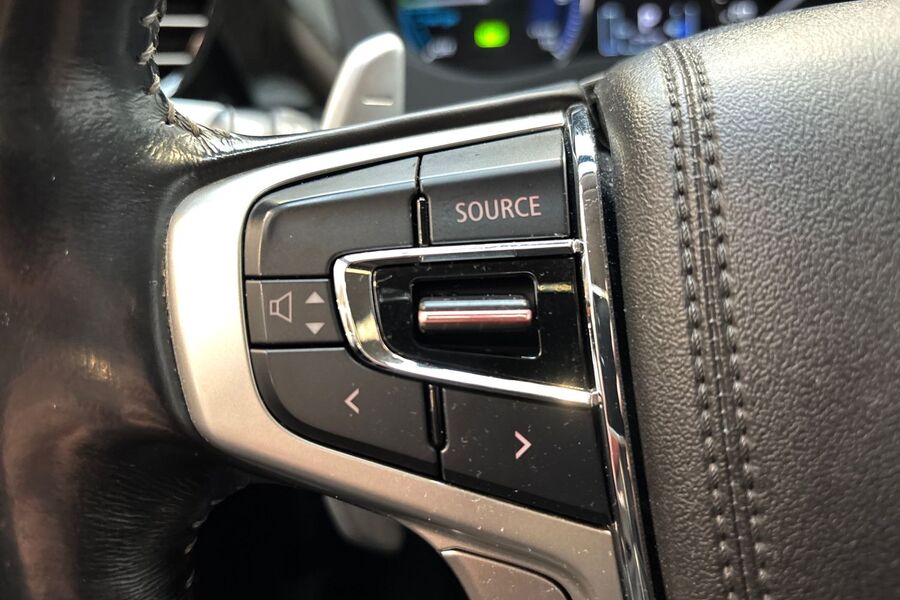 Mitsubishi Outlander PHEV vaihtoauto