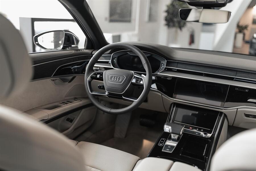 Audi A8 vaihtoauto