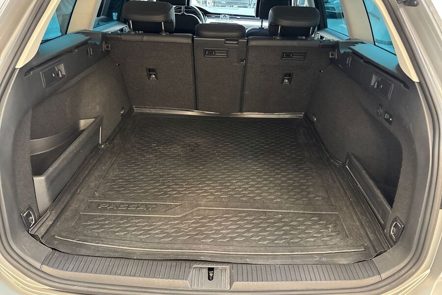 Volkswagen Passat vaihtoauto