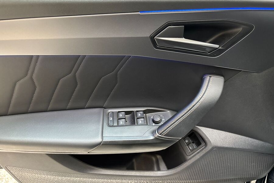 Cupra Leon Sportstourer vaihtoauto