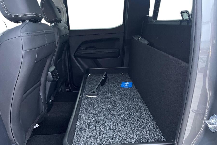 Volkswagen Amarok vaihtoauto