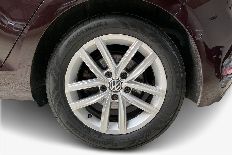 Volkswagen Golf vaihtoauto