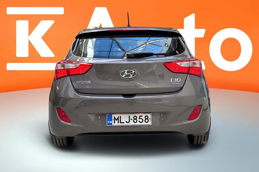 Hyundai i30 5d vaihtoauto