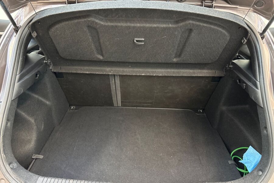 Hyundai i30 5d vaihtoauto