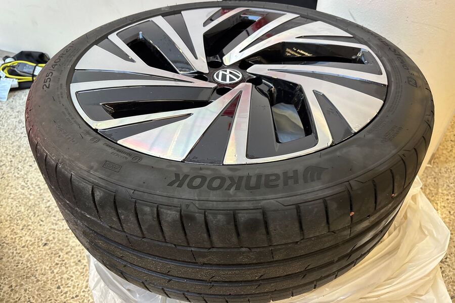 Volkswagen ID.4 vaihtoauto