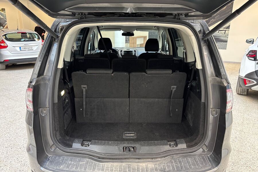 Ford Galaxy vaihtoauto