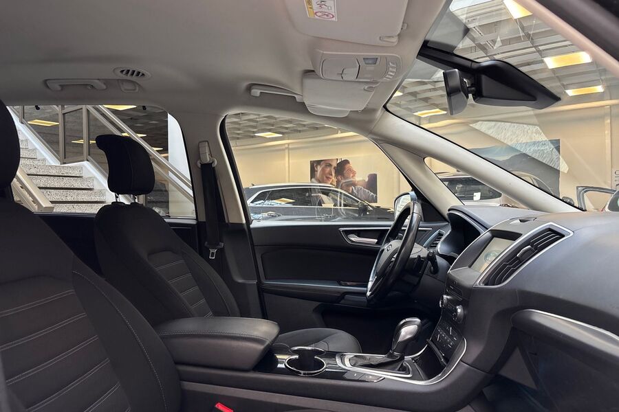 Ford Galaxy vaihtoauto