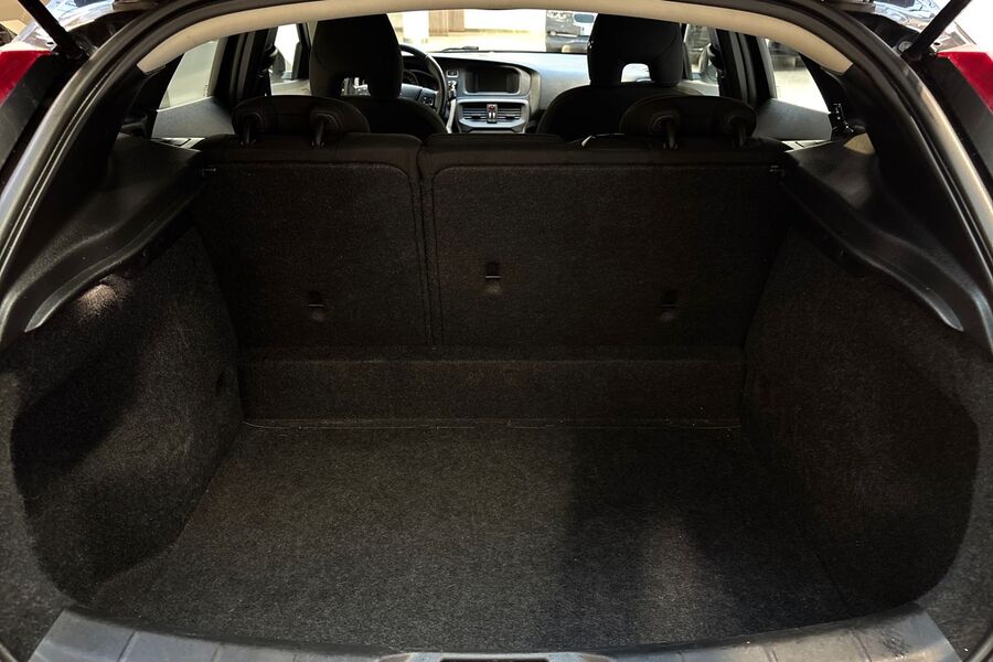 Volvo V40 vaihtoauto