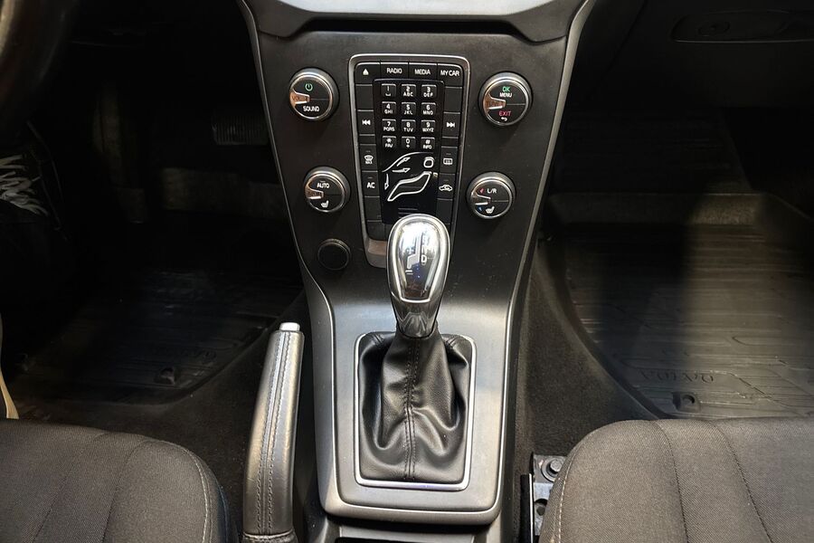 Volvo V40 vaihtoauto