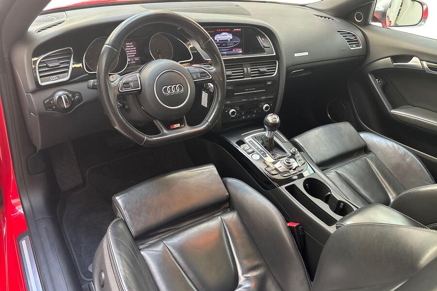 Audi S5 vaihtoauto
