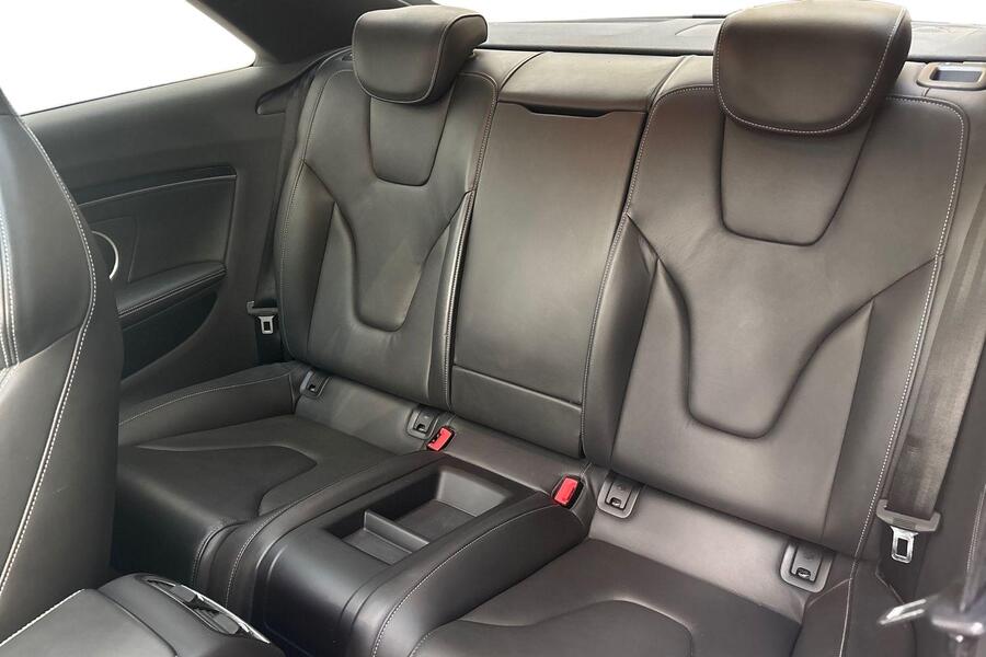 Audi S5 vaihtoauto