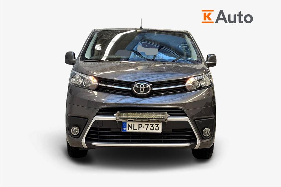 Toyota Proace Verso vaihtoauto