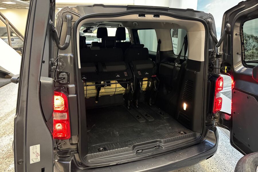 Toyota Proace Verso vaihtoauto