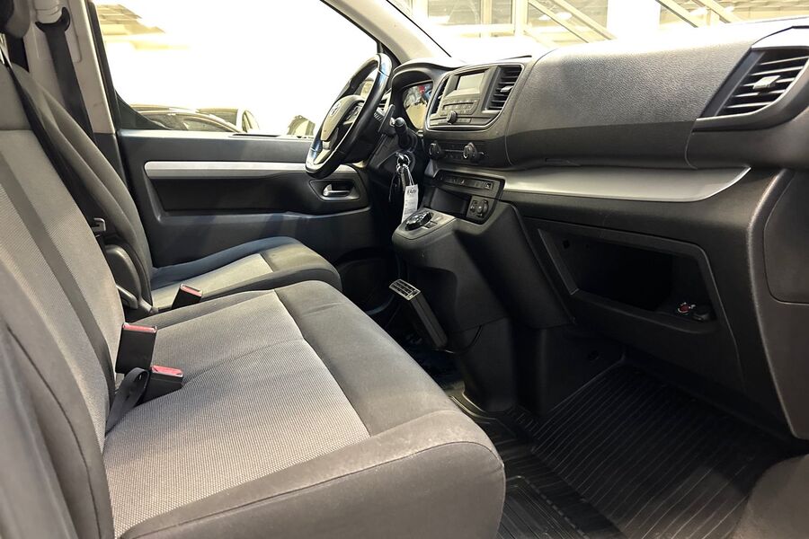 Toyota Proace Verso vaihtoauto