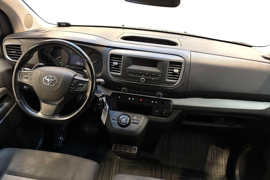 Toyota Proace Verso vaihtoauto