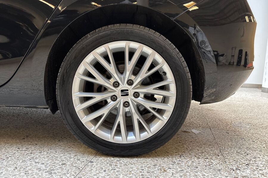 SEAT Leon vaihtoauto