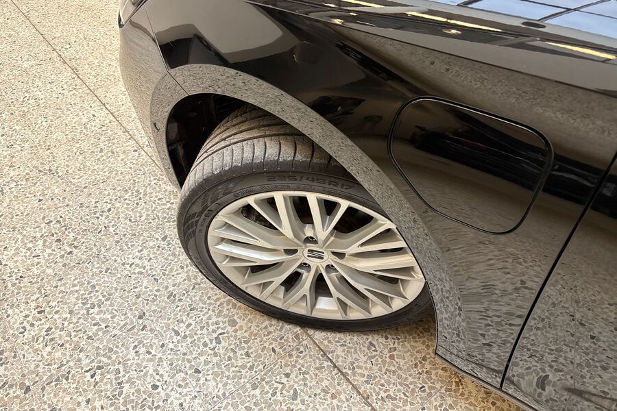 SEAT Leon vaihtoauto