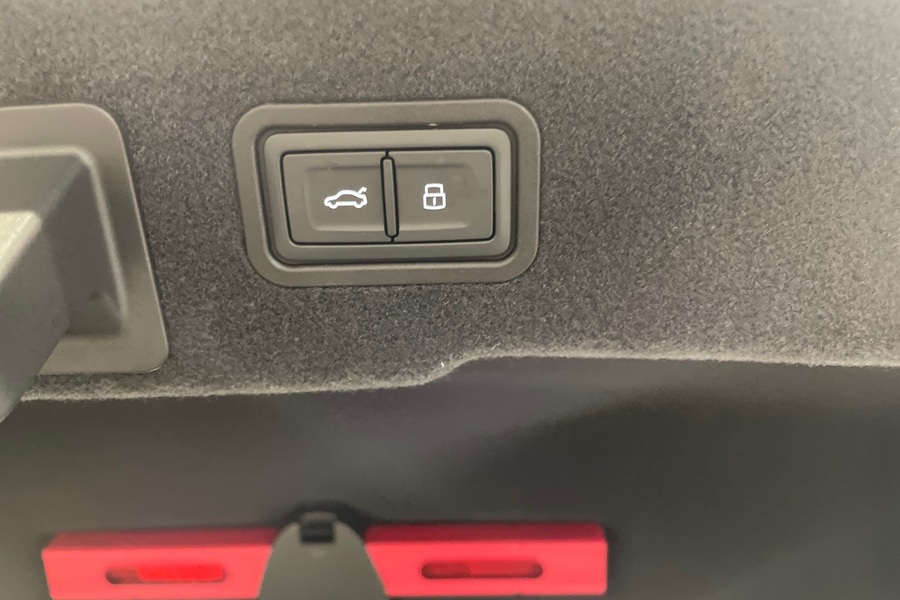 Audi A8 vaihtoauto