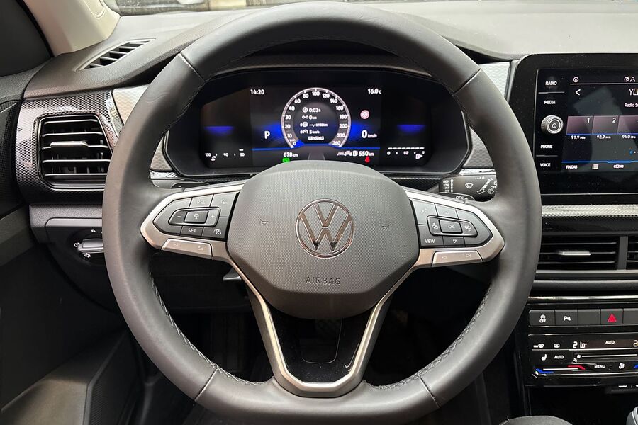 Volkswagen T-Cross vaihtoauto