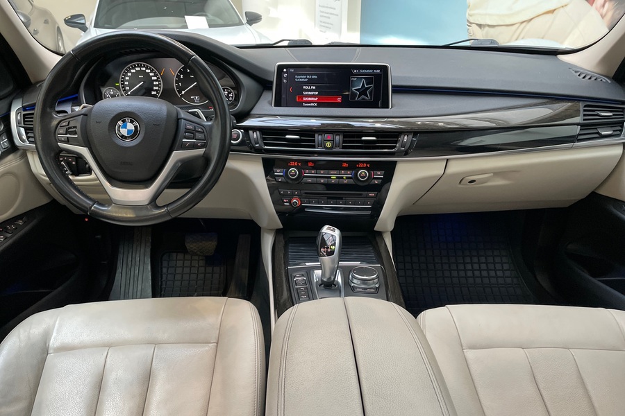 BMW X5 vaihtoauto
