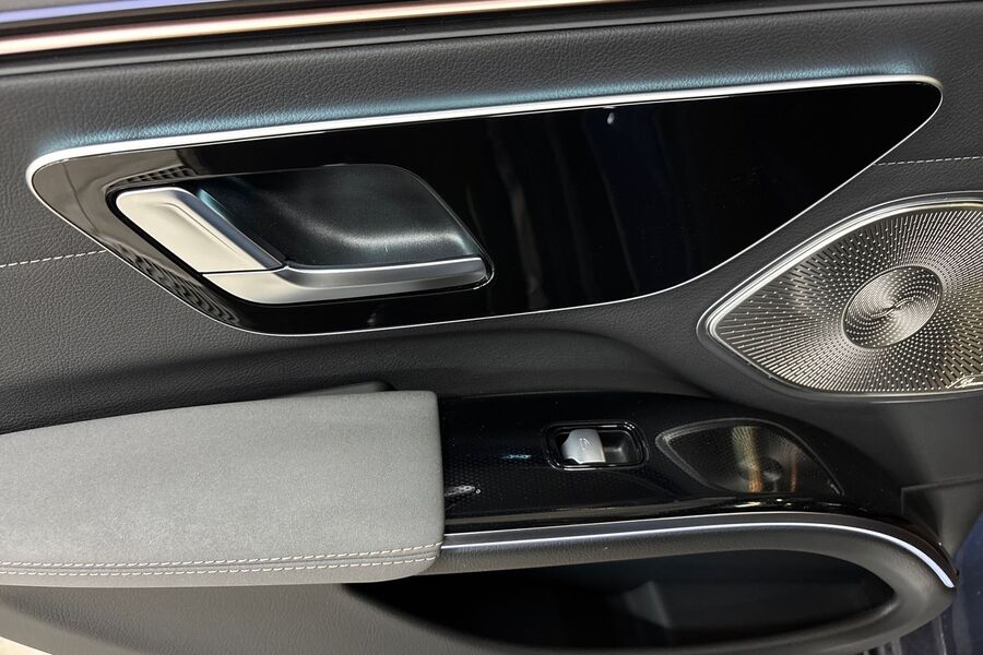 Mercedes-Benz EQS vaihtoauto