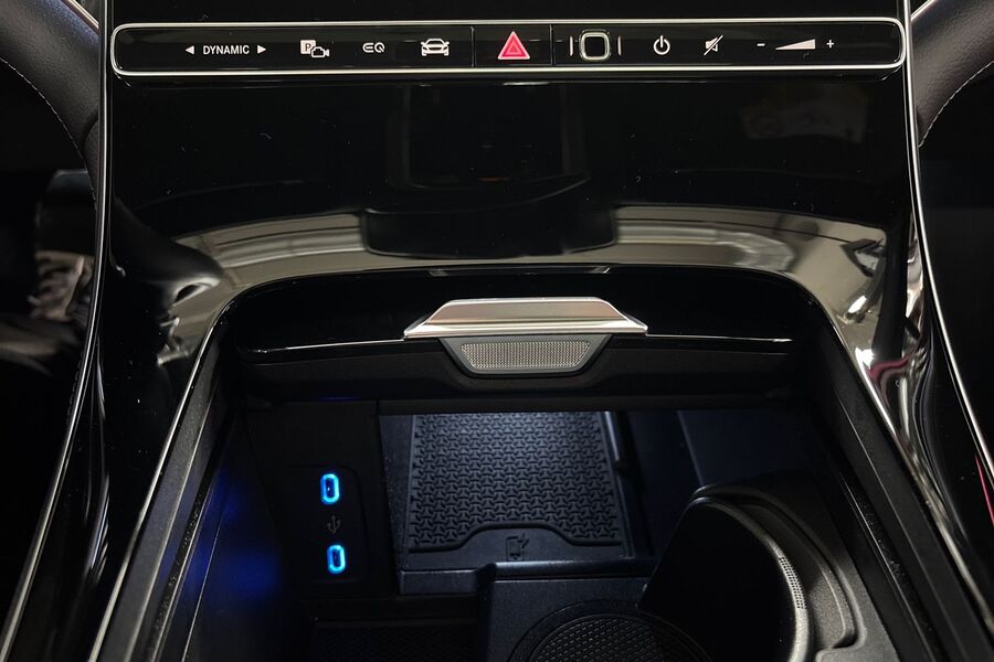 Mercedes-Benz EQS vaihtoauto