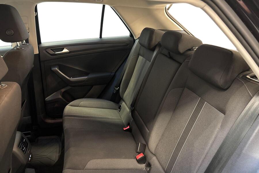 Volkswagen T-Roc vaihtoauto