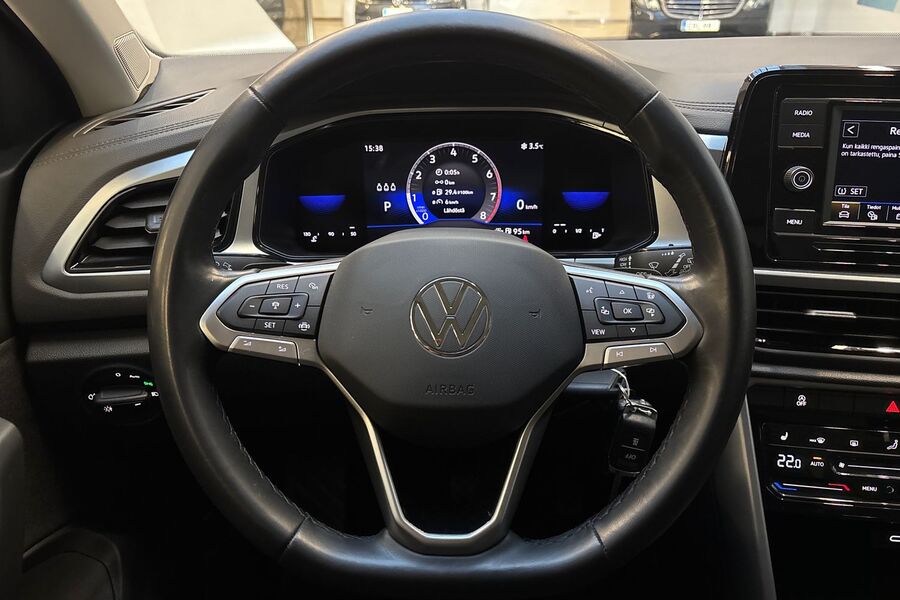 Volkswagen T-Roc vaihtoauto