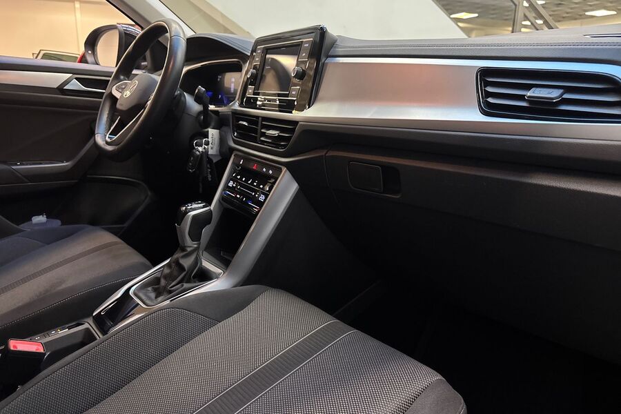 Volkswagen T-Roc vaihtoauto