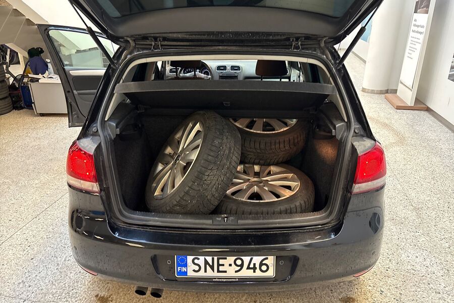 Volkswagen Golf vaihtoauto