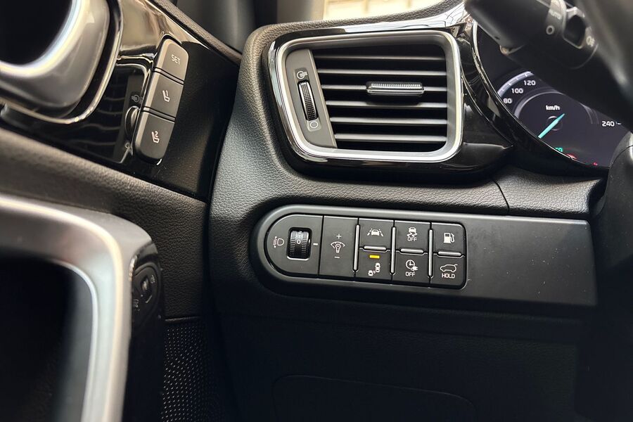 Kia Ceed vaihtoauto