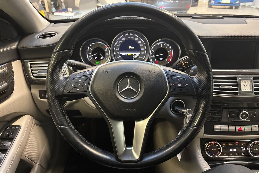 Mercedes-Benz CLS vaihtoauto